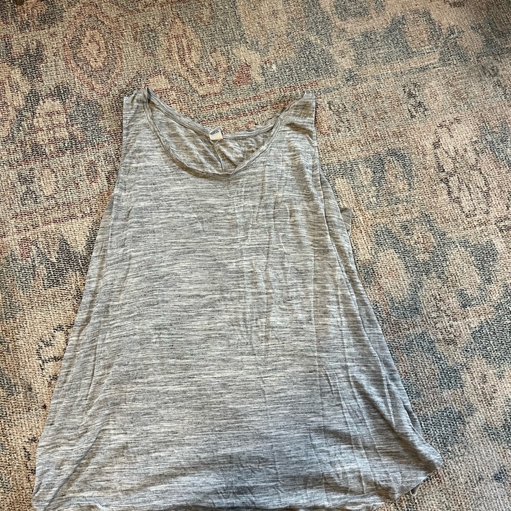 Old Navy Heather Gray Tank Top